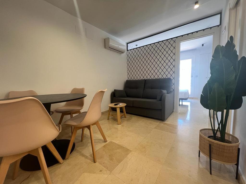 Apartamentos Aurea Pal 8 Y Gran Atenea Esperanto 5 Бенідорм Екстер'єр фото